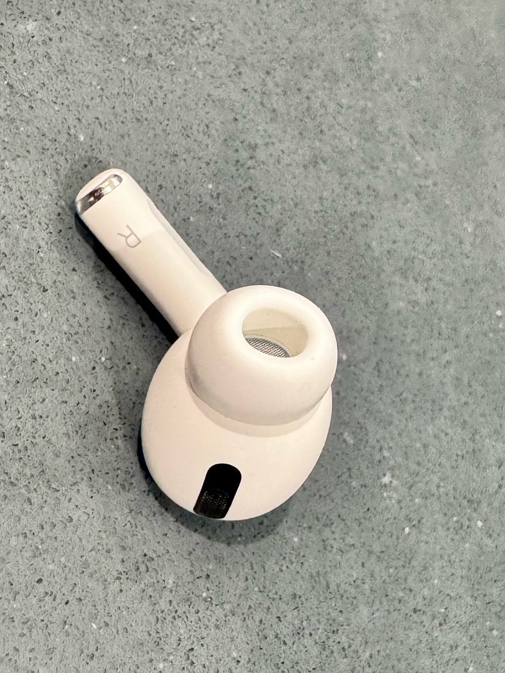 Apple AirPood Pro 1st Gen - Picture 4 of 10